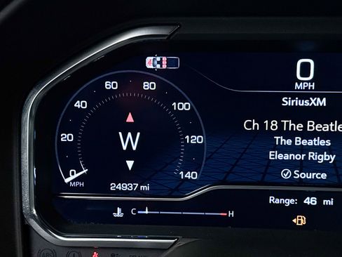 Used 2025 GMC Sierra 2500 AT4 w/ Technology Package image 36