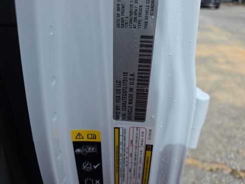 New 2026 Jeep Gladiator Mojave image 37