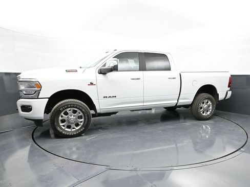 Used 2024 RAM 2500 Laramie AWD/4WD image 7
