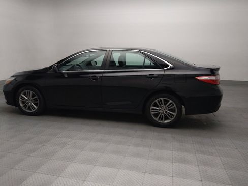 Used 2016 Toyota Camry SE FWD image 3