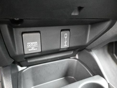 Used 2020 Honda Fit EX image 29