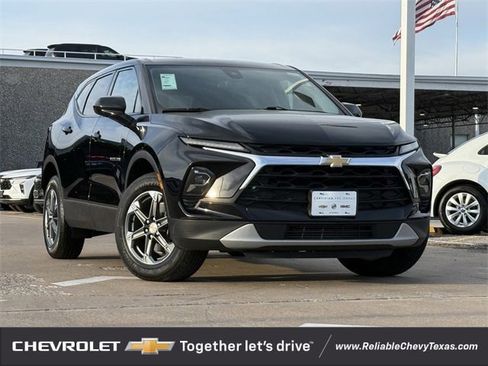Certified 2023 Chevrolet Blazer LT w/ LPO, Floor Liner Package image 2