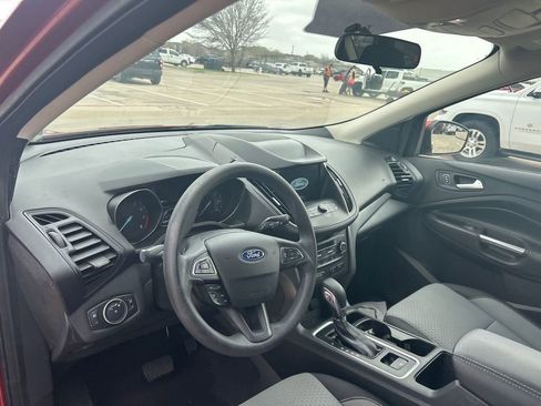 Used 2019 Ford Escape SE image 8
