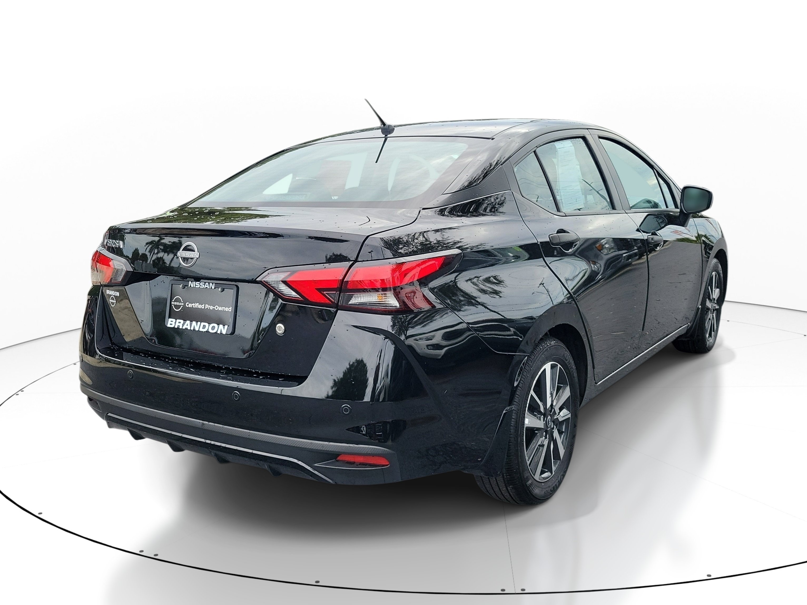 Certified 2025 Nissan Versa S w/ S Plus Package FWD image 7