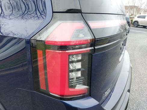 New 2025 Nissan Armada PRO-4X image 34