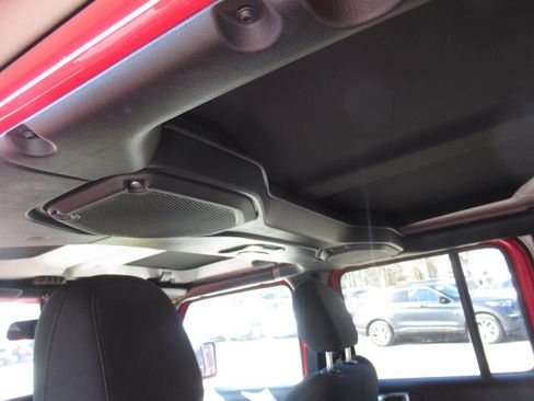 Used 2020 Jeep Wrangler Unlimited Sport S image 17