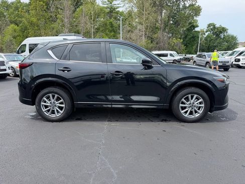 Used 2025 MAZDA CX-5 AWD 2.5 S w/ Preferred Package image 5