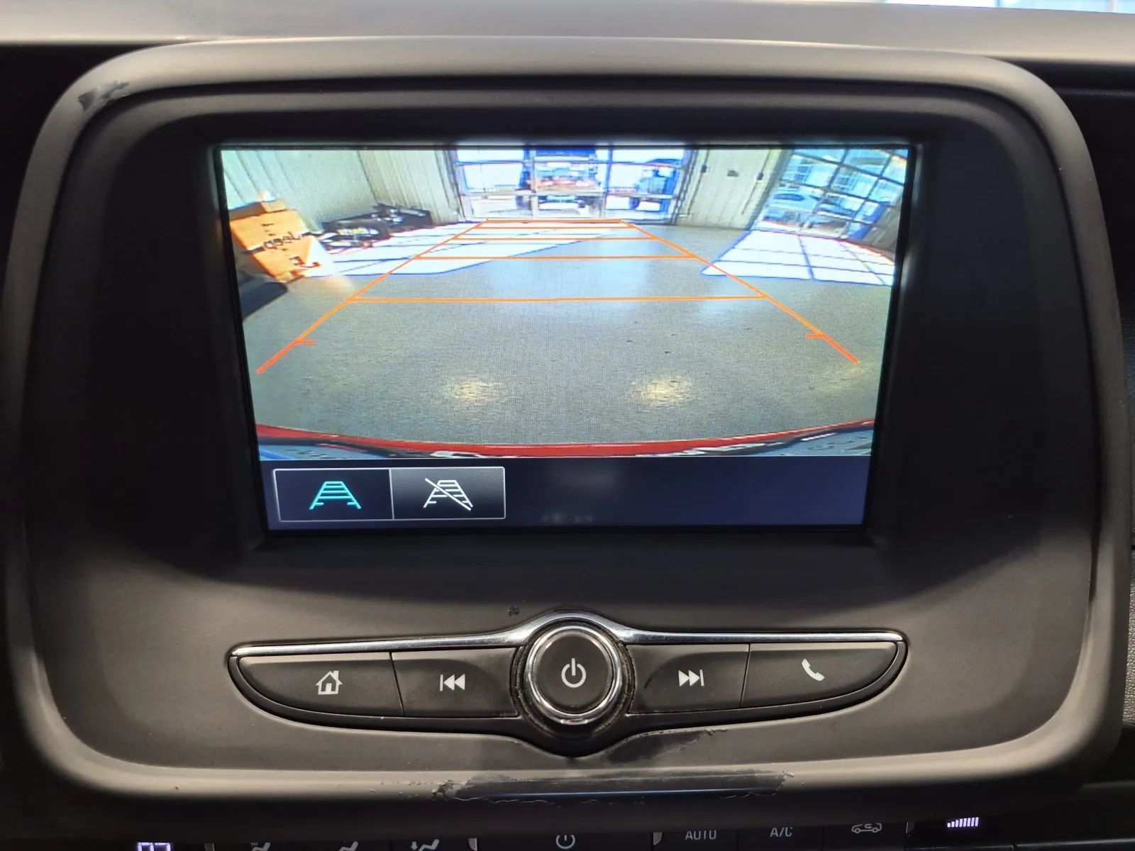 Used 2017 Chevrolet Camaro LT RWD image 26