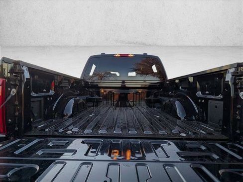 Used 2024 Ford F150 XLT w/ XLT Black Appearance Package image 6