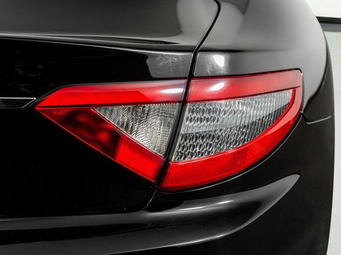 Used 2018 Maserati GranTurismo Sport image 27