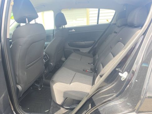 Used 2017 Kia Sportage LX AWD/4WD image 8