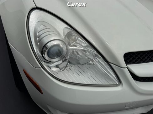 Used 2010 Mercedes-Benz SLK 350 image 8