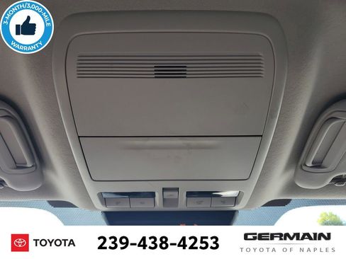 Used 2021 MAZDA MAZDA3 s FWD image 35
