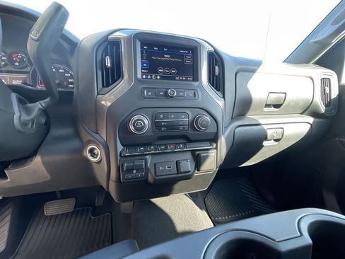 Used 2023 Chevrolet Silverado 1500 Custom AWD/4WD image 34