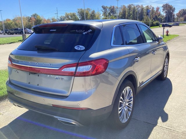 Used 2016 Lincoln MKX Reserve w/ Luxury Package AWD/4WD image 12