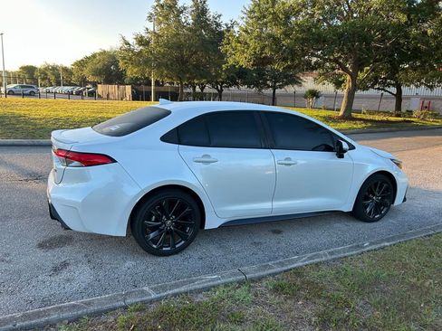 Used 2024 Toyota Corolla SE FWD image 5