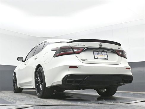 Used 2023 Nissan Maxima SR w/ Sport Mat Group image 48