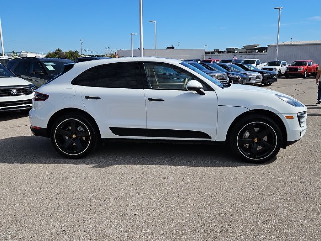 Used 2016 Porsche Macan S AWD/4WD image 6