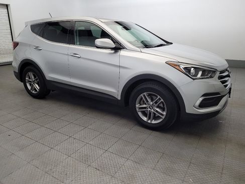 Used 2018 Hyundai Santa Fe Sport image 11