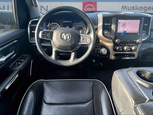 Used 2022 RAM 1500 Laramie AWD/4WD image 8