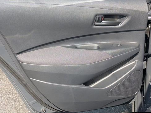 Used 2026 Toyota Corolla LE FWD image 18