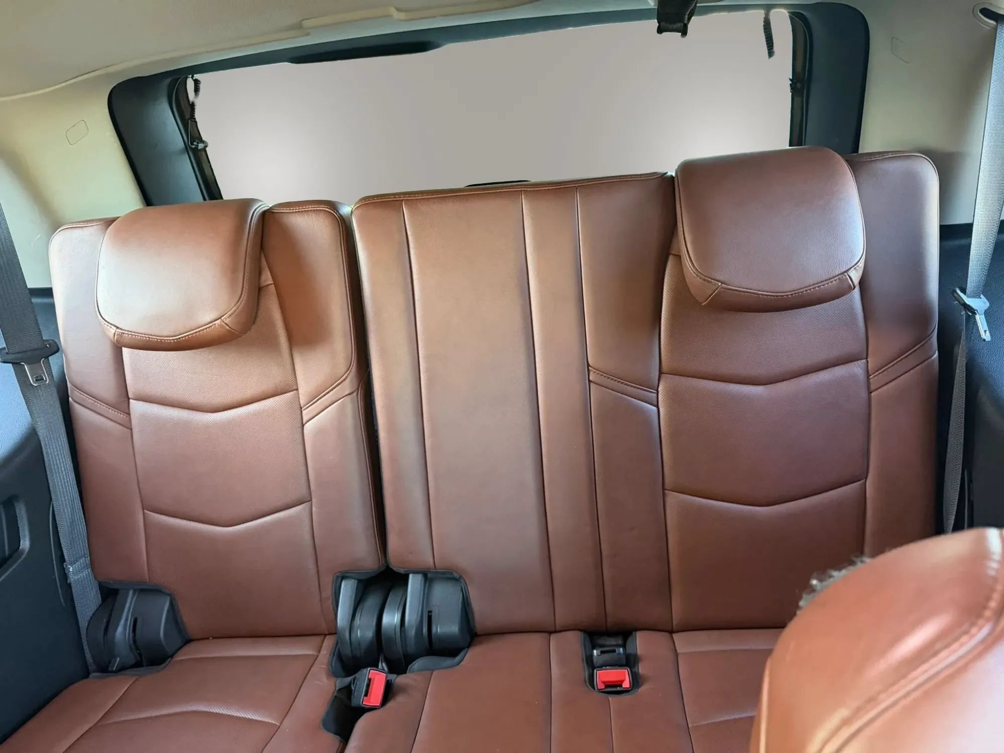 Used 2019 Cadillac Escalade Premium Luxury AWD/4WD image 5
