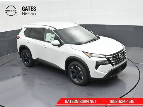 Used 2026 Nissan Rogue SV AWD/4WD image 47