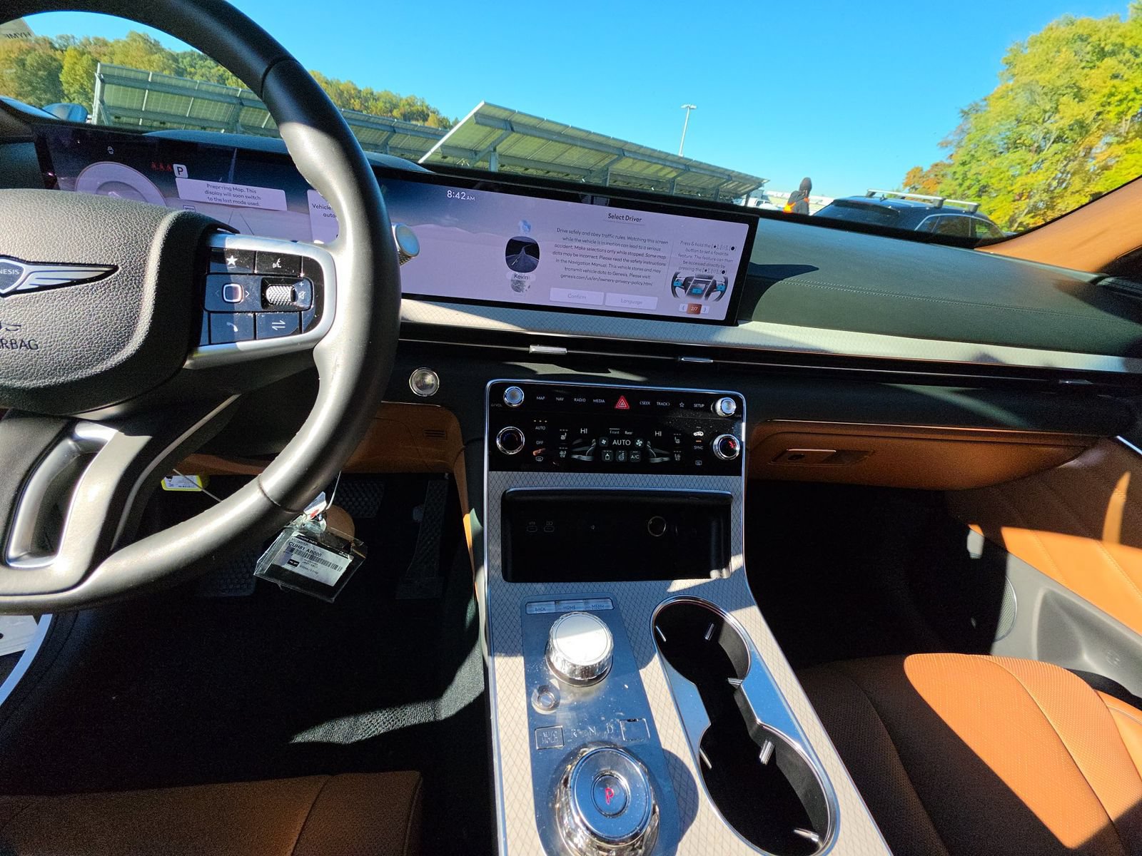 Used 2025 Genesis GV80 2.5T Prestige AWD/4WD image 9
