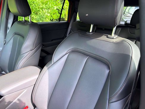 New 2026 Jeep Cherokee Limited AWD/4WD image 10