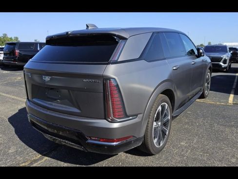Used 2026 Cadillac Escalade IQ Sport 2 AWD/4WD image 5