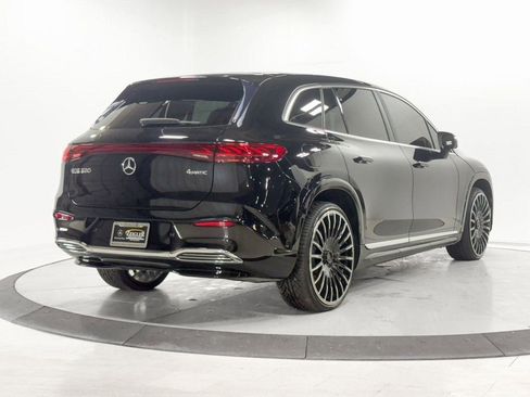 Certified 2023 Mercedes-Benz EQS 580 4MATIC SUV w/ Pinnacle Trim Package image 38