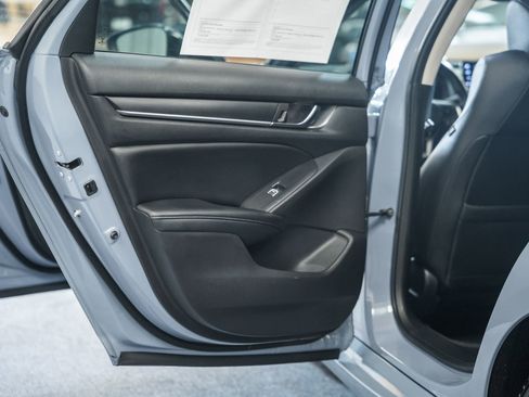 Used 2021 Honda Accord Sport Special Edition image 41