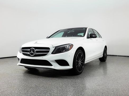 Used 2020 Mercedes-Benz C 300 4MATIC Sedan image 3