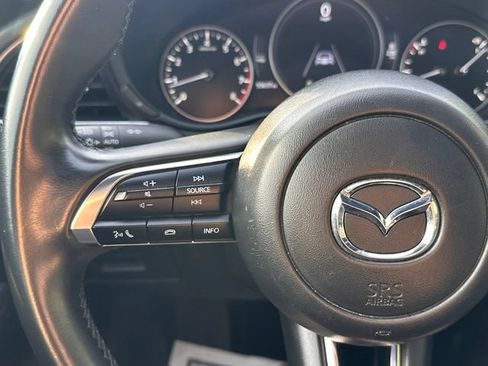 Used 2024 MAZDA MAZDA3 s FWD image 19