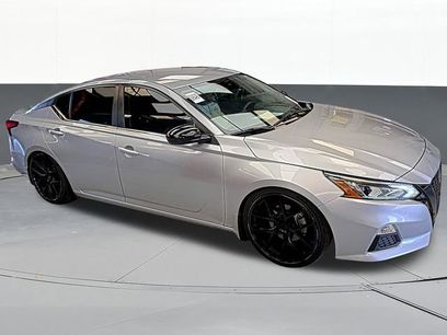 Used 2022 Nissan Altima 2.5 SR