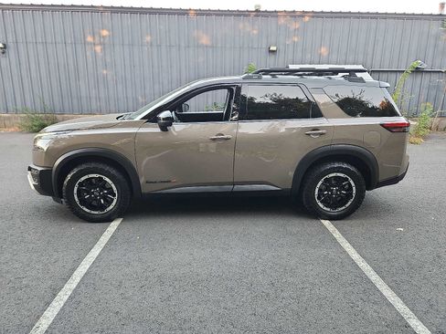 Used 2023 Nissan Pathfinder Rock Creek image 7