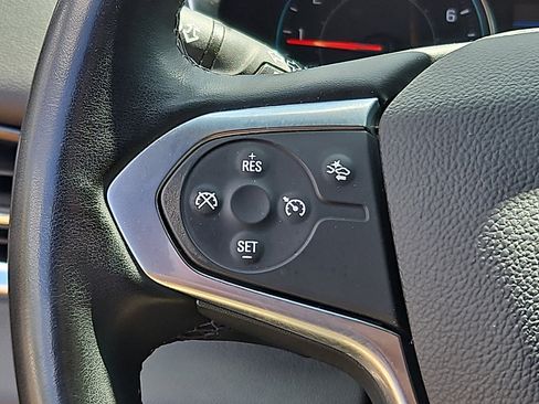 Used 2023 Chevrolet Traverse LT AWD/4WD image 20