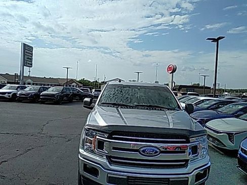 Used 2020 Ford F150 XLT w/ Equipment Group 301A Mid AWD/4WD image 12