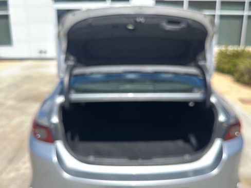 Used 2020 MAZDA MAZDA3 Sedan w/ Select Package FWD image 27