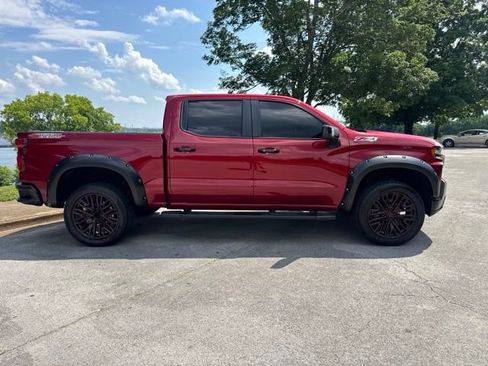 Used 2022 Chevrolet Silverado 1500 LT Trail Boss w/ Safety Package AWD/4WD image 8