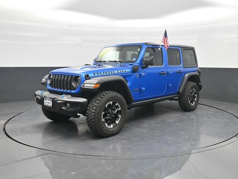 Used 2024 Jeep Wrangler Unlimited Rubicon 4xe AWD/4WD image 4