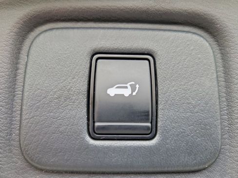 Used 2021 Nissan Murano Platinum image 11