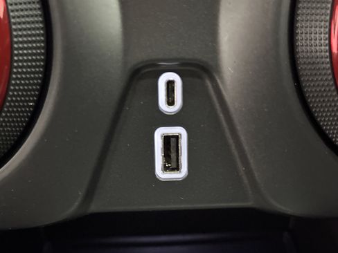 Used 2021 Chevrolet Blazer RS w/ Enhanced Convenience Package image 42