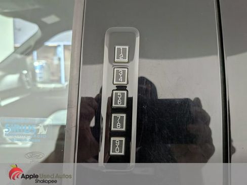 Used 2018 Ford F150 XLT w/ Equipment Group 302A Luxury AWD/4WD image 44