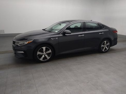 Used 2019 Kia Optima S w/ S Panoramic Sunroof Package FWD image 2
