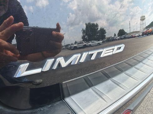 Used 2021 Ford Explorer Limited w/ Equipment Group 301A RWD image 30