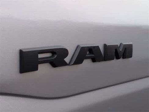 Used 2022 RAM 1500 Big Horn image 12