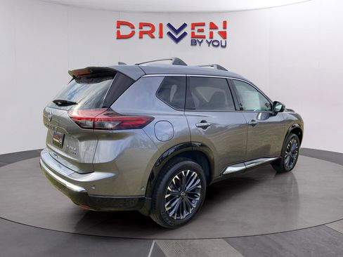 New 2026 Nissan Rogue Platinum w/ Platinum Premium Package AWD/4WD image 5