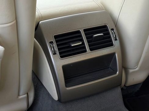 Used 2009 Jaguar XF Premium image 24