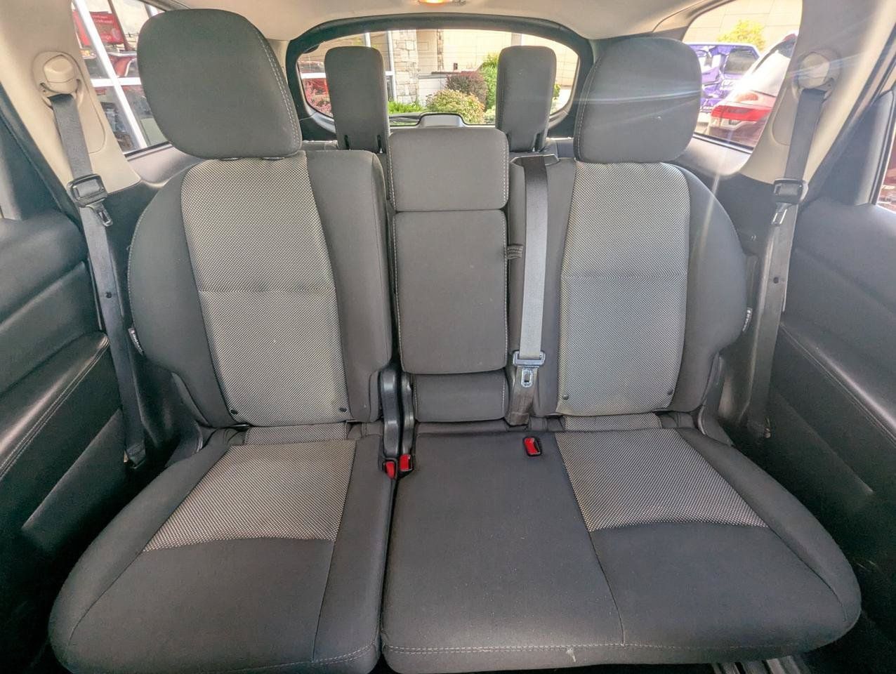 Used 2018 Nissan Pathfinder S AWD/4WD image 23